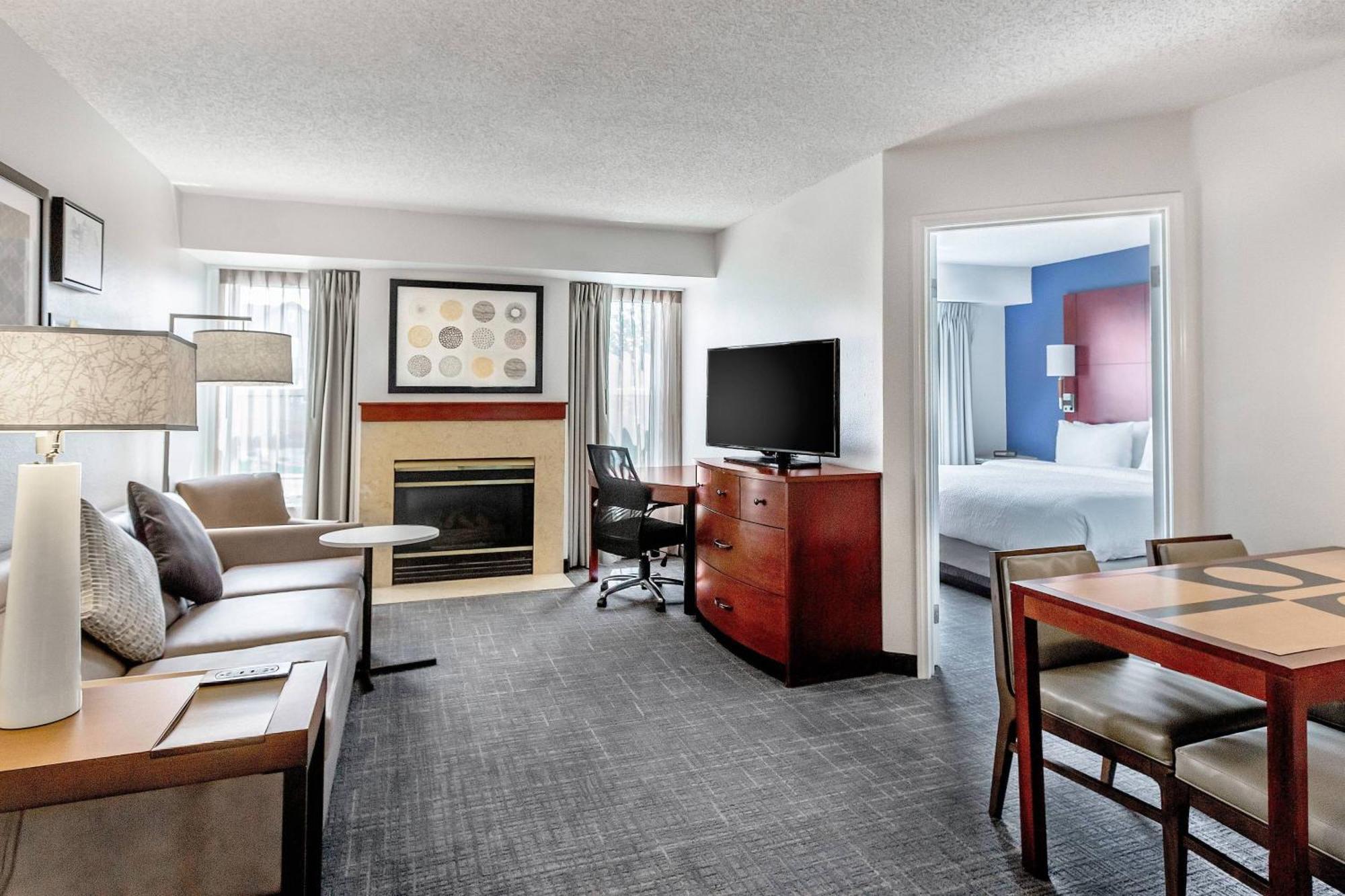 Denver North/westminster Hotel 3*